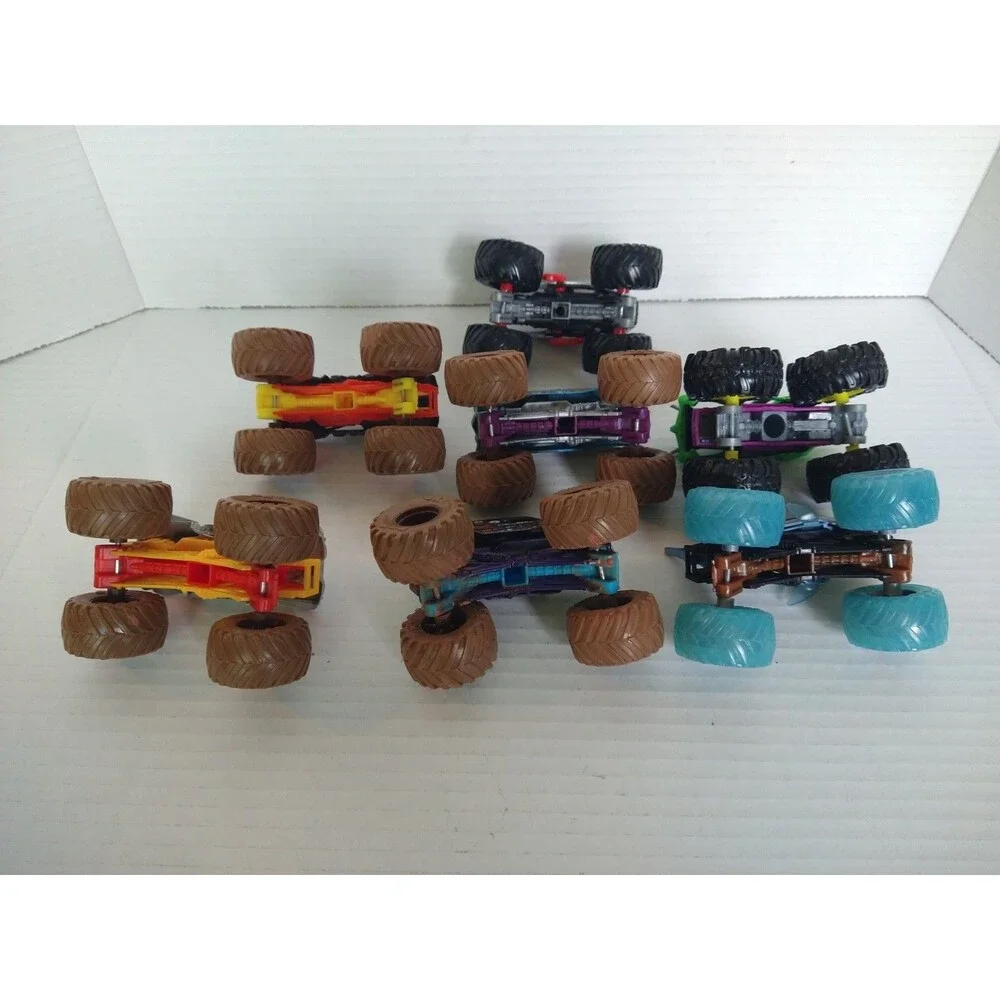 Lot of 7 Hot Wheels Monster Jam Trucks